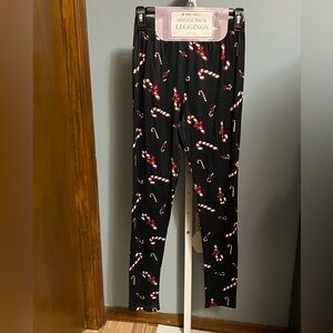 Star Style Festive Candy Cane with Bow Black Leggings NWT